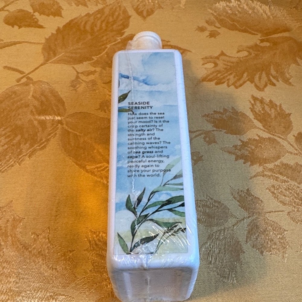 Nakery Beauty SkinRestore Face, Body & Hair Wash - Picture 4 of 4